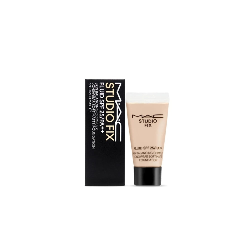 MAC Studio Radiance Serum-Powered Foundation N18