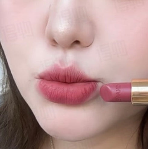 [مجموعة] أحمر الشفاه ROUGE ALLURE VELVET من CHANEL - لونان مخمليان مطفيان مضيئان